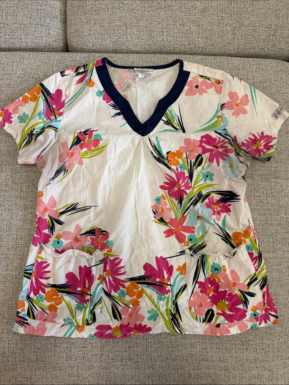 UA Scrubs White Floral V-Neck Scrub Top with Navy Trim